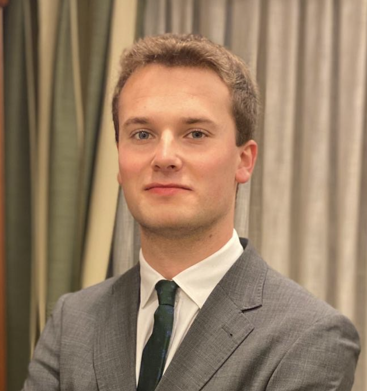 , Socios, Montes y Asociados Abogados